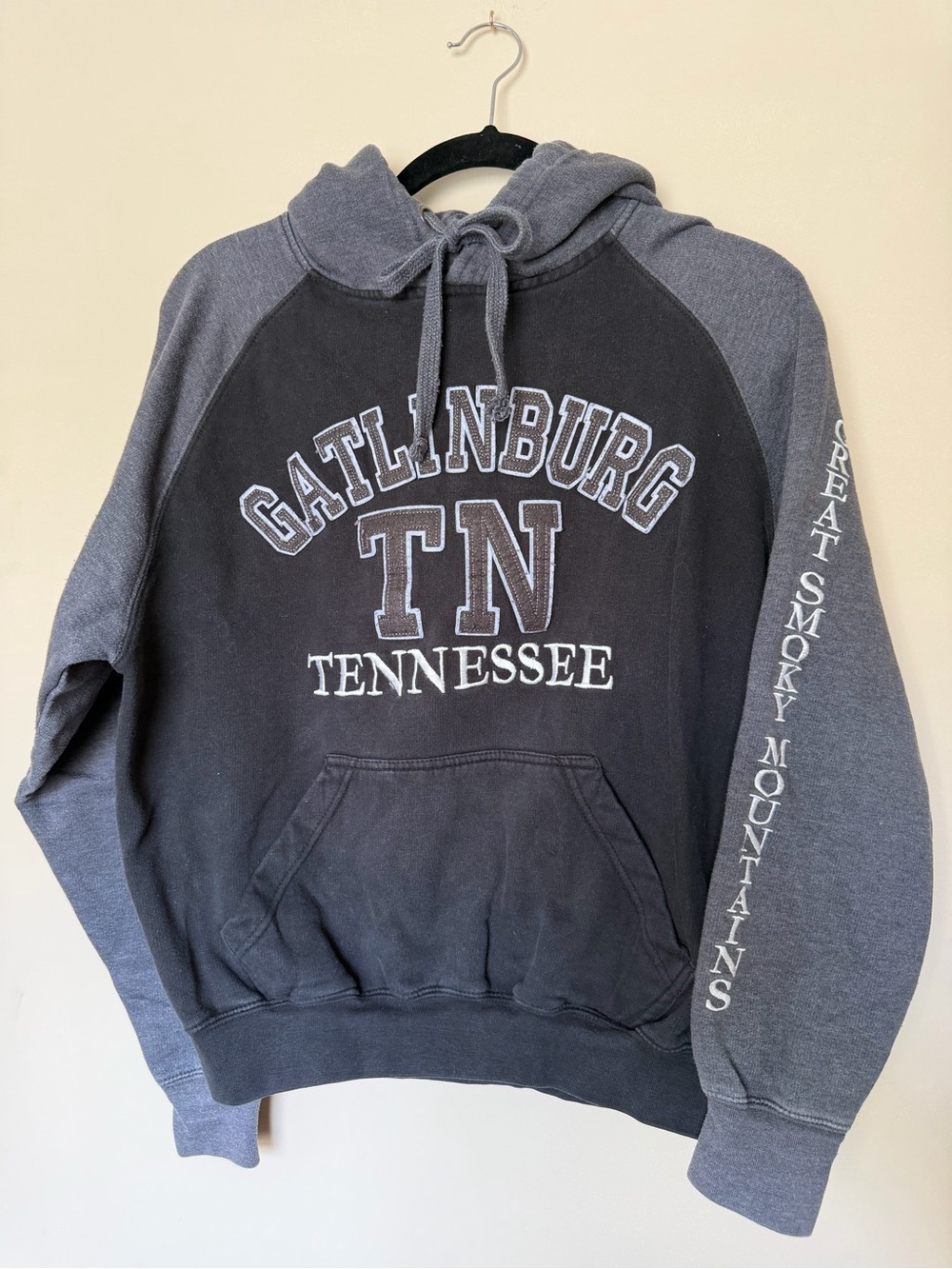 Gatlinburg Tennessee Two-Tone Gray Hooded Sweatshirt